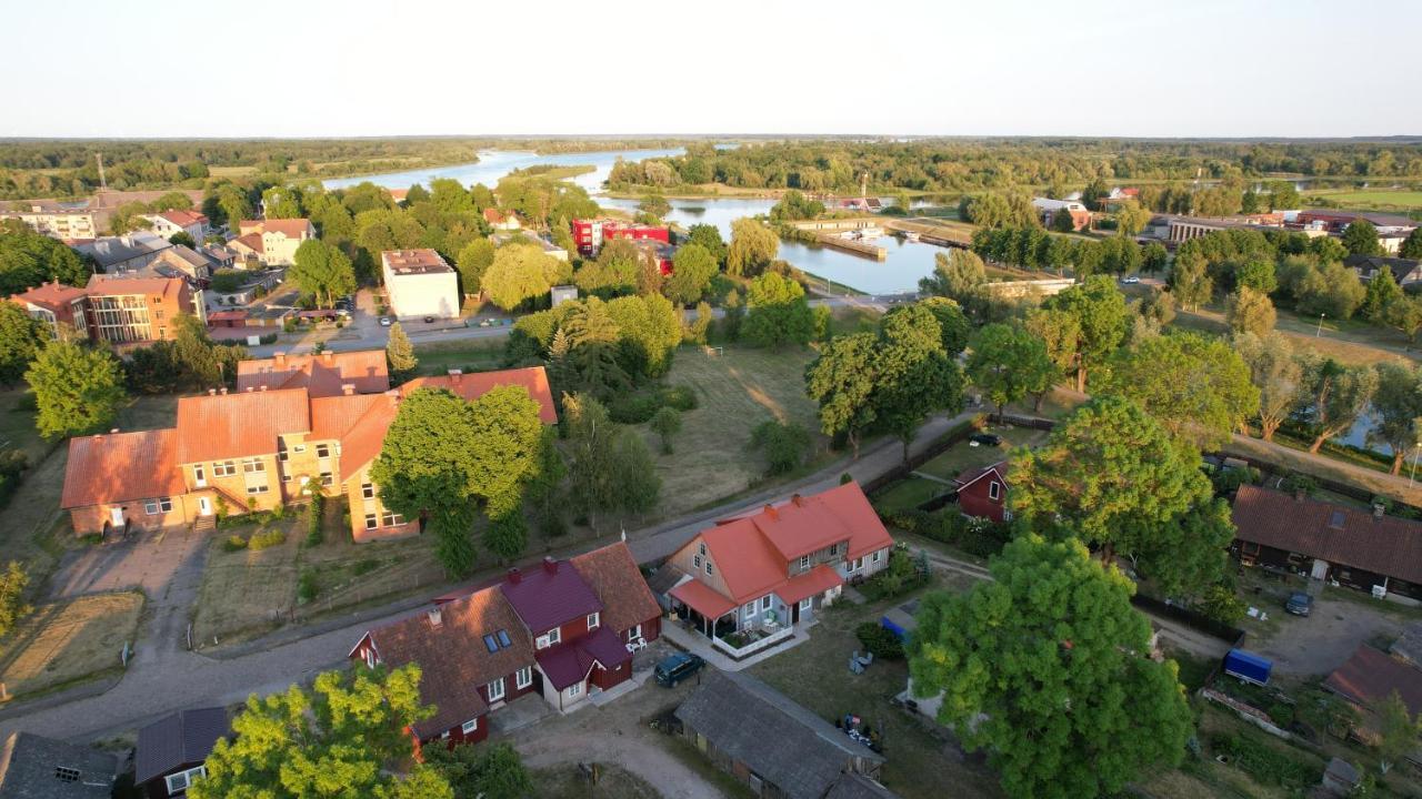 Rusnes Pakalnes Apartamentai Zewnętrze zdjęcie